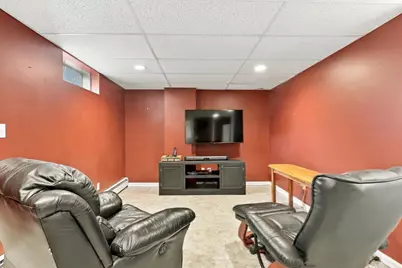 8 Walsh Ave, Stoneham, MA 02180 - Photo 31