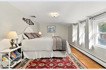 8 Walsh Ave, Stoneham, MA 02180 - Photo 15