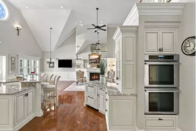 161 Green St, Shrewsbury, MA 01545 - Photo 7