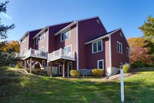 95 Laurelwood Dr, Hopedale, MA 01747 - Photo 3