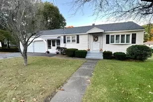 55 School St, Auburn, MA 01501 - Photo 1