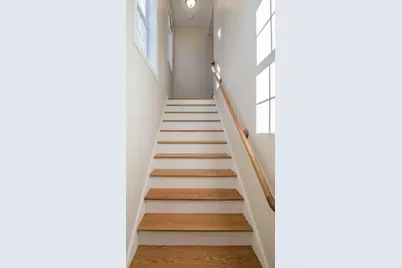 9 Pomeroy Terrace #2, Northampton, MA 01060 - Photo 3