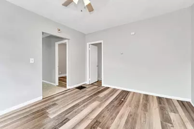 108 Marble St, Springfield, MA 01105 - Photo 9