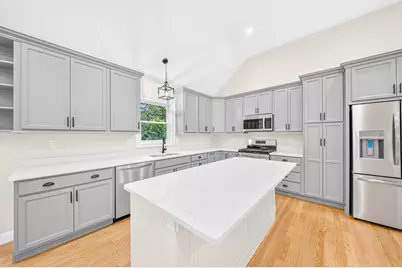 6 McHugh Ave #6, Billerica, MA 01821 - Photo 1