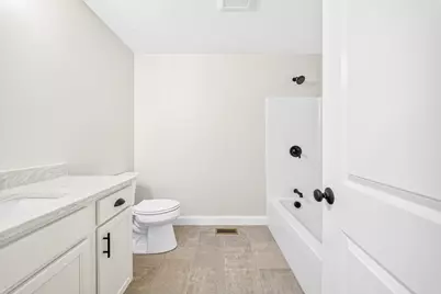 6 McHugh Ave #6, Billerica, MA 01821 - Photo 13