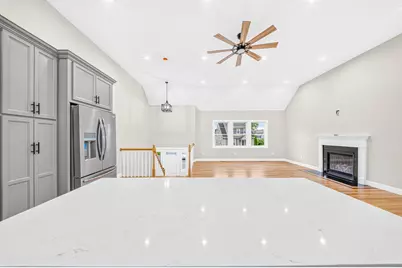 6 McHugh Ave #6, Billerica, MA 01821 - Photo 9