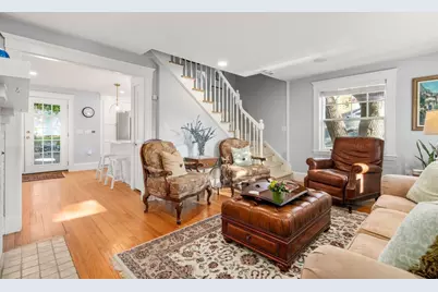 17 Hill Top Road, Wellesley, MA 02482 - Photo 9