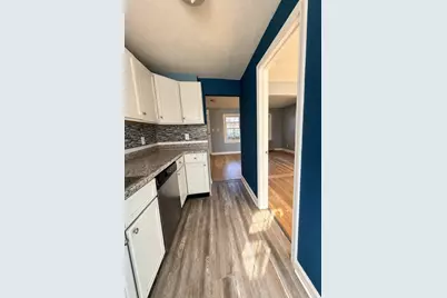 18 Colony Rd #18, West Springfield, MA 01089 - Photo 3