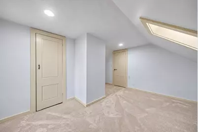 121 Sylvan St #B, Danvers, MA 01923 - Photo 23