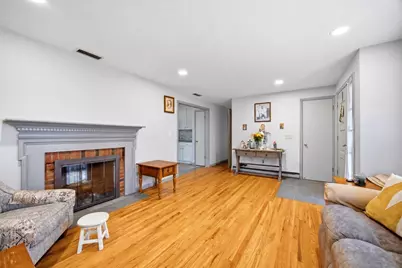 771 East St, Ludlow, MA 01056 - Photo 9