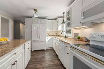 19 Bayberry Rd, Hampden, MA 01036 - Photo 5