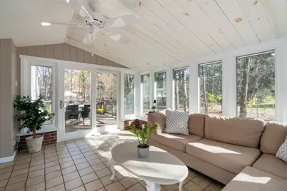 19 Bayberry Rd, Hampden, MA 01036 - Photo 9