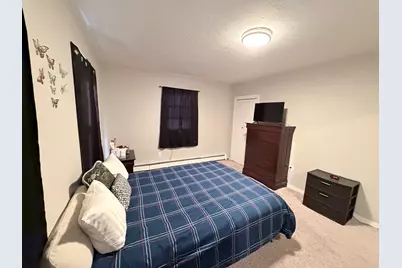 15 Sumner St, Milford, MA 01757 - Photo 11