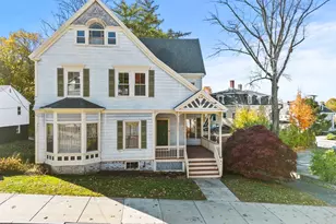 5 Warren Ave, Woburn, MA 01801 - Photo 1