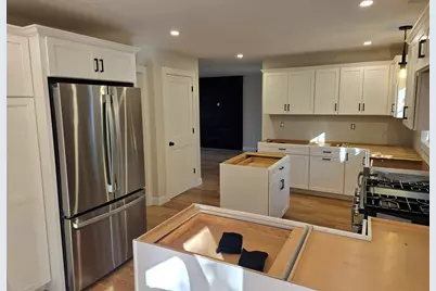 349 South Street, Reading, MA 01867 - Photo 9