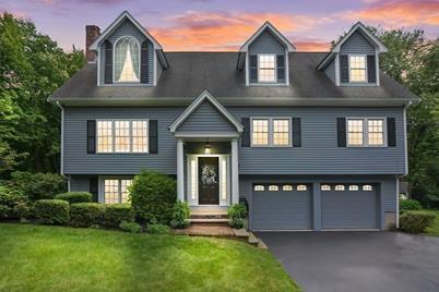 534 Hartford Street, Westwood, MA 02090 - Photo 1