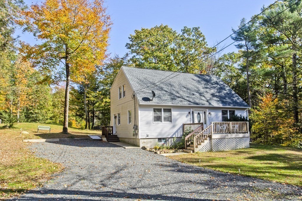 82 New Templeton Rd, Hubbardston, MA 01452 MLS 72913382 Coldwell Banker