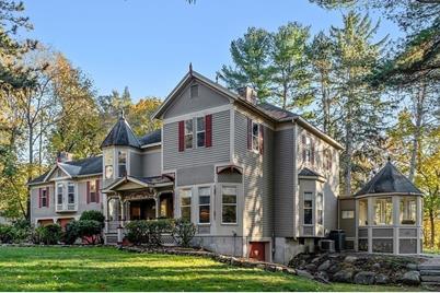 4 McDonald Circle, Andover, MA 01810 - Photo 1