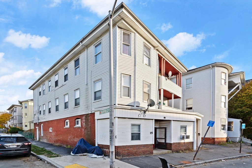 15 Perry, Worcester, MA 01610 MLS 72919832 Coldwell Banker