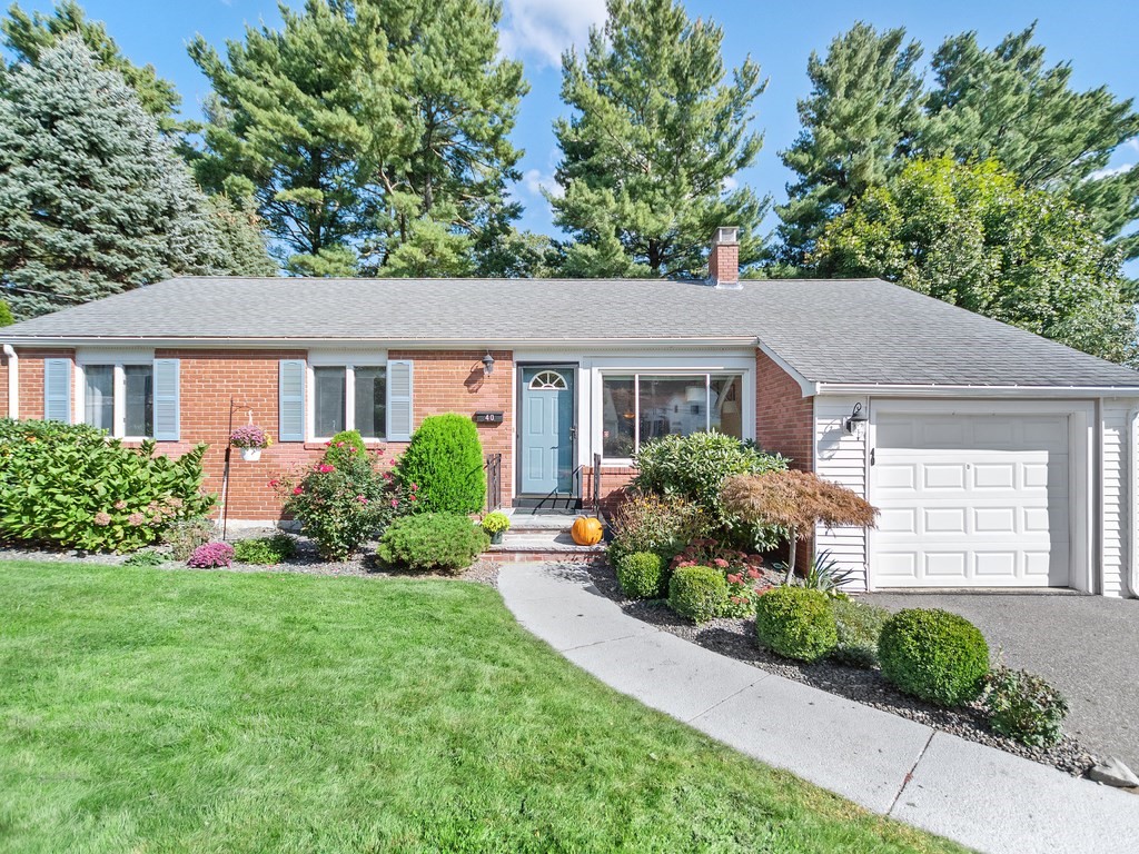 40 Augustus Rd, Waltham, MA 02452 MLS 72920687 Coldwell Banker