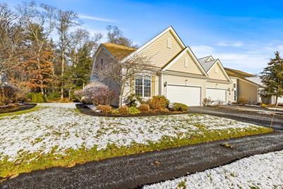 32 Stonebridge #32, Hanson, MA 02341 - Photo 1