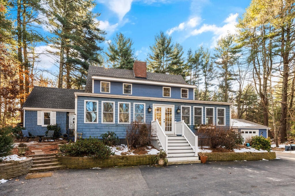 327 Elm St E, Raynham, MA 02767 MLS 72933017 Coldwell Banker