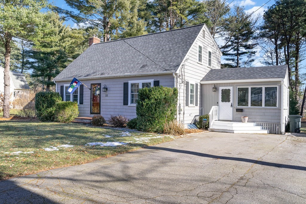 22 Woodard Rd, Walpole, MA 02081 MLS 72939262 Coldwell Banker