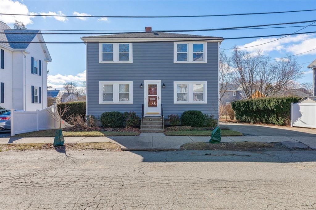 9 Mague Pl 1, Newton, MA 02465 MLS 72945398 Coldwell Banker