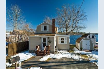 57 Lake St, Halifax, MA 02338 - Photo 1