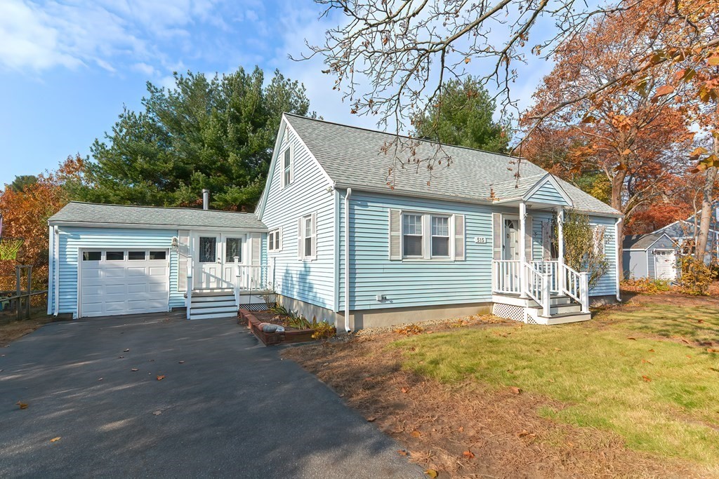 515 Foster Rd, Tewksbury, MA 01876 - MLS 72949824 - Coldwell Banker