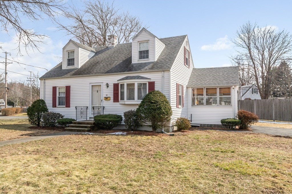 293 Lowell St, Wakefield, MA 01880 MLS 72952142 Coldwell Banker