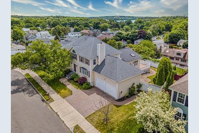 21 Mauriello Drive, Stoneham, MA 02180 - Photo 1