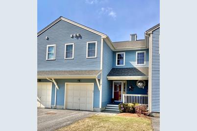 98 Colonial Dr #98, Sturbridge, MA 01566 - Photo 1