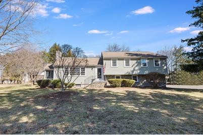 43 Aran Rd, Westwood, MA 02090 - Photo 1