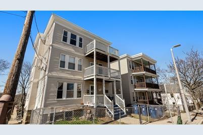 4581 Washington St, Boston, MA 02131 - Photo 1