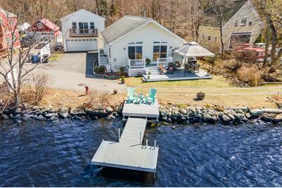 14 Lakeside Ave, Chelmsford, MA 01824 - Photo 1