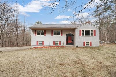 185 Moulton Hill Rd, Monson, MA 01057 - Photo 1
