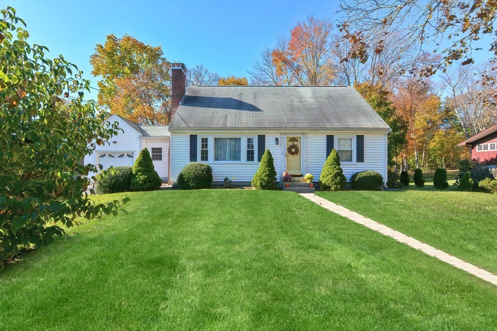 3 Center St, Medway, MA 02053 MLS 72969052 Coldwell Banker
