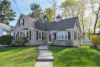 43 Douglas Road, Lynnfield, MA 01940 - Photo 1