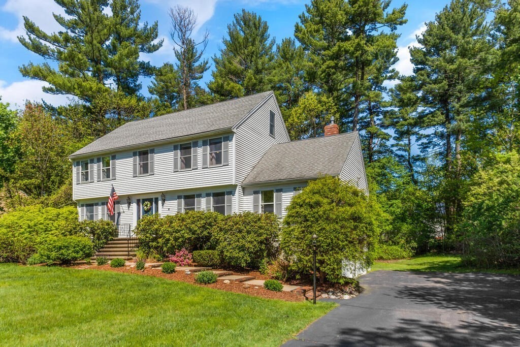 40 Bopete Ln, Tewksbury, MA 01876 MLS 72984694 Coldwell Banker