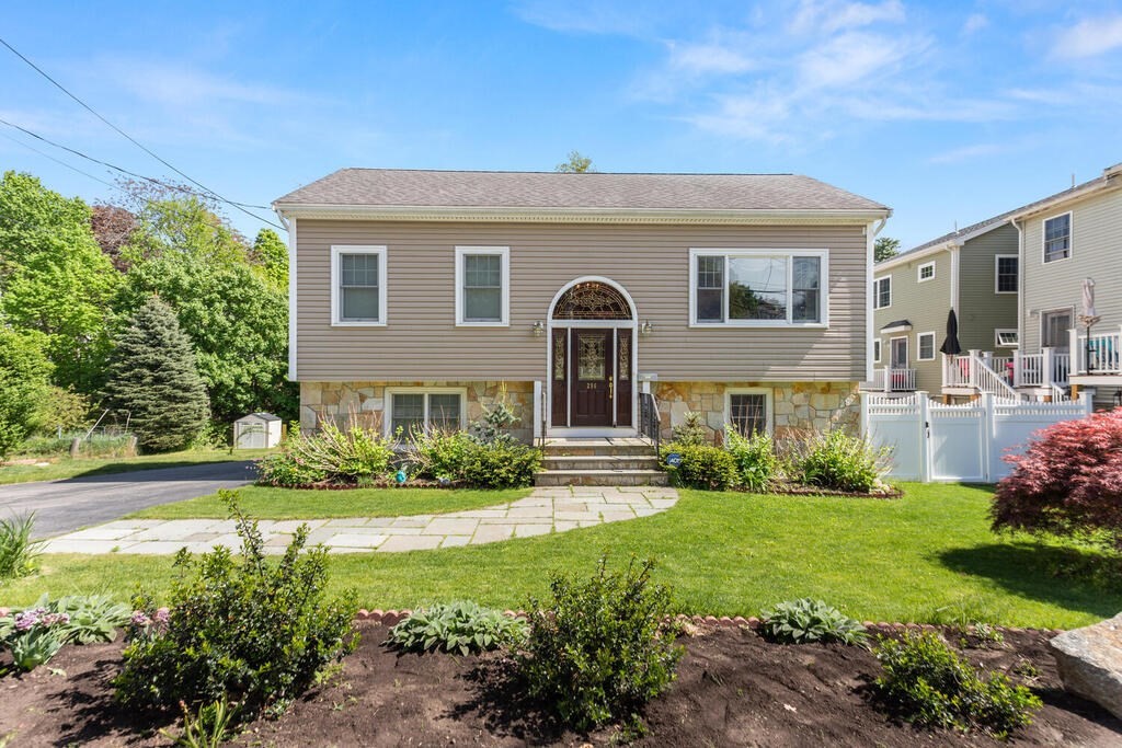 296 College Farm Rd, Waltham, MA 02451 MLS 72985398 Coldwell Banker