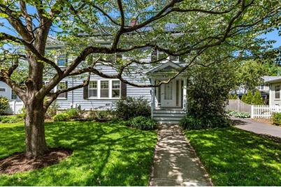 27 Prince St, Needham, MA 02492 - Photo 1