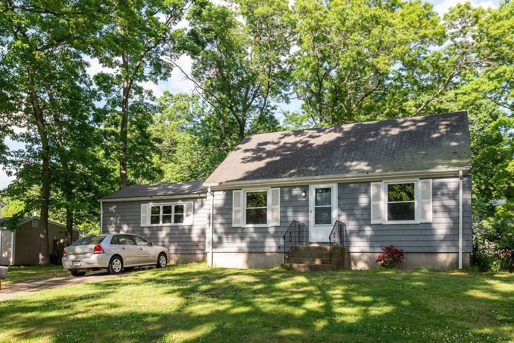 11 Carrier Ave, Attleboro, MA 02703 - MLS 72992315 - Coldwell Banker