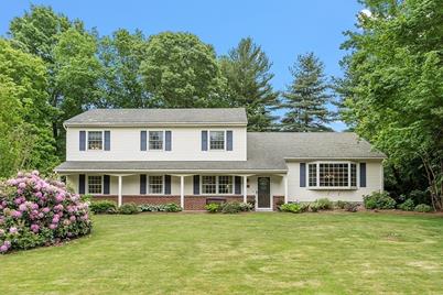 34 Rawson Hill Dr, Shrewsbury, MA 01545 - Photo 1