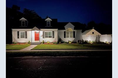 43 Queen Ave., West Springfield, MA 01089 - Photo 1