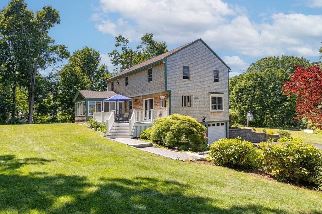 14 Grove Ave, Hingham, MA 02043 MLS 72998784 Coldwell Banker