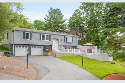 11 Randell Rd, Saugus, MA 01906 - Photo 1