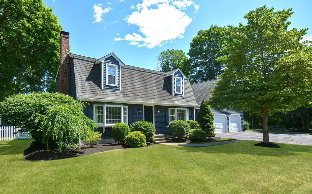 60 Pound St, Medfield, MA 02052 MLS 73001607 Coldwell Banker