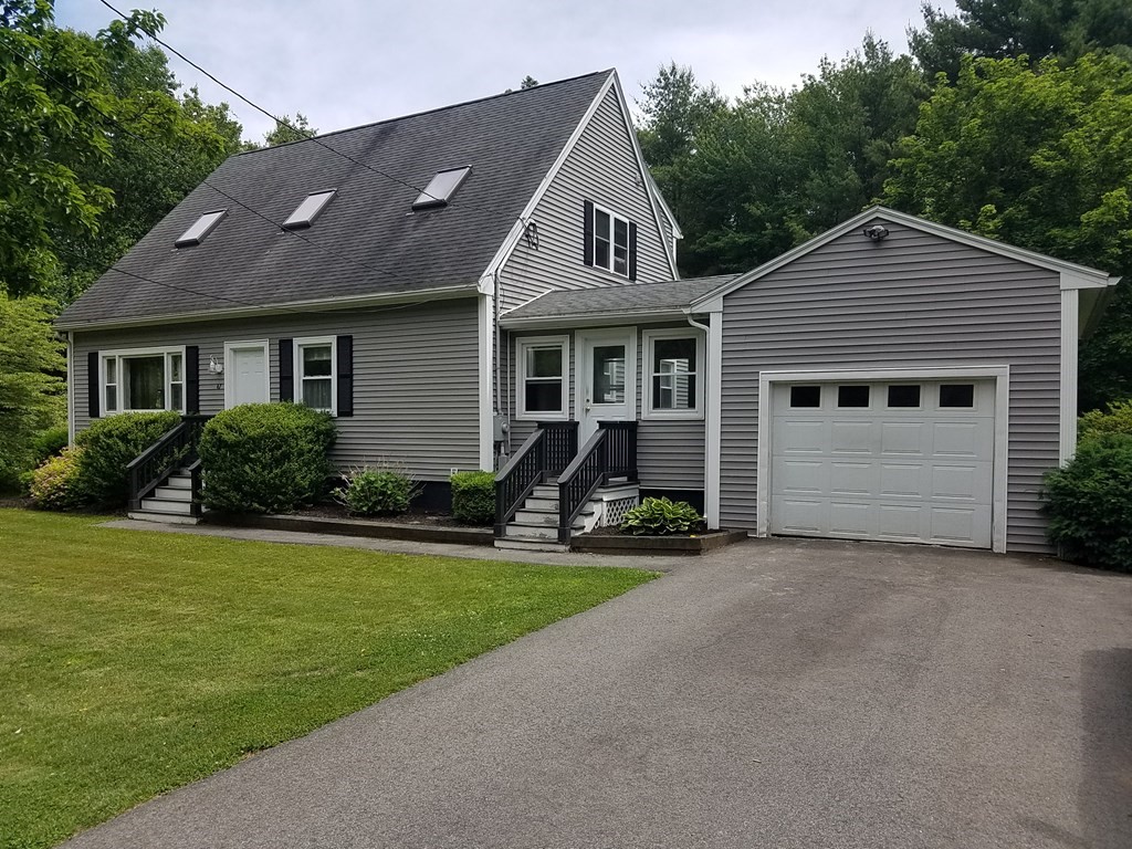 47 Middle Rd, Amesbury, MA 01913 MLS 73002172 Coldwell Banker