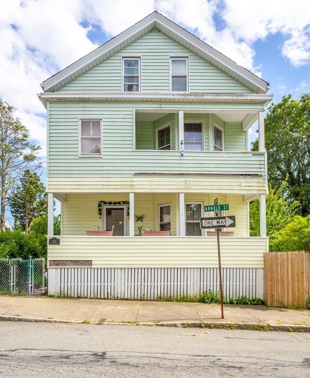 126 Arnold St, New Bedford, MA 02740 MLS 73004398 Coldwell Banker